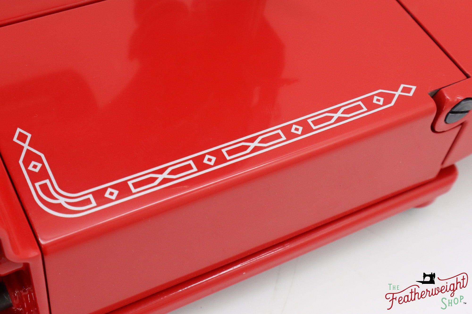 Singer Featherweight 222K EJ225***, 1953 - Fully Restored in Happy Red - 656th 222 Produced!