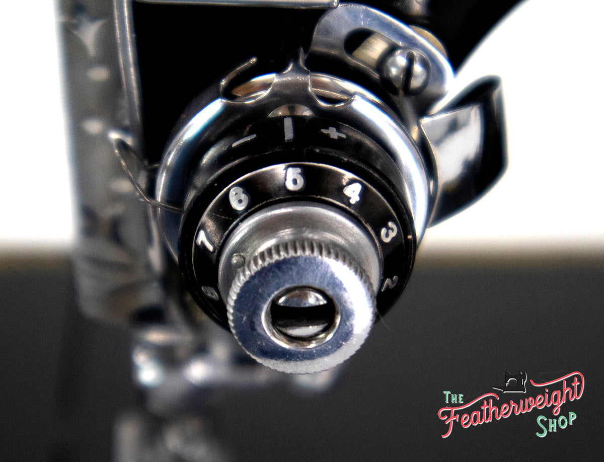 Singer Featherweight 221 Sewing Machine, AF391*** - Corduroy Insert - RARE