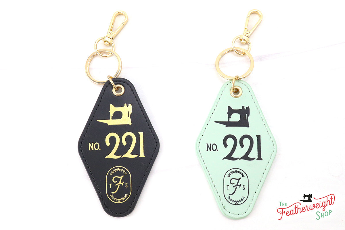 Keychain, Singer Featherweight 221