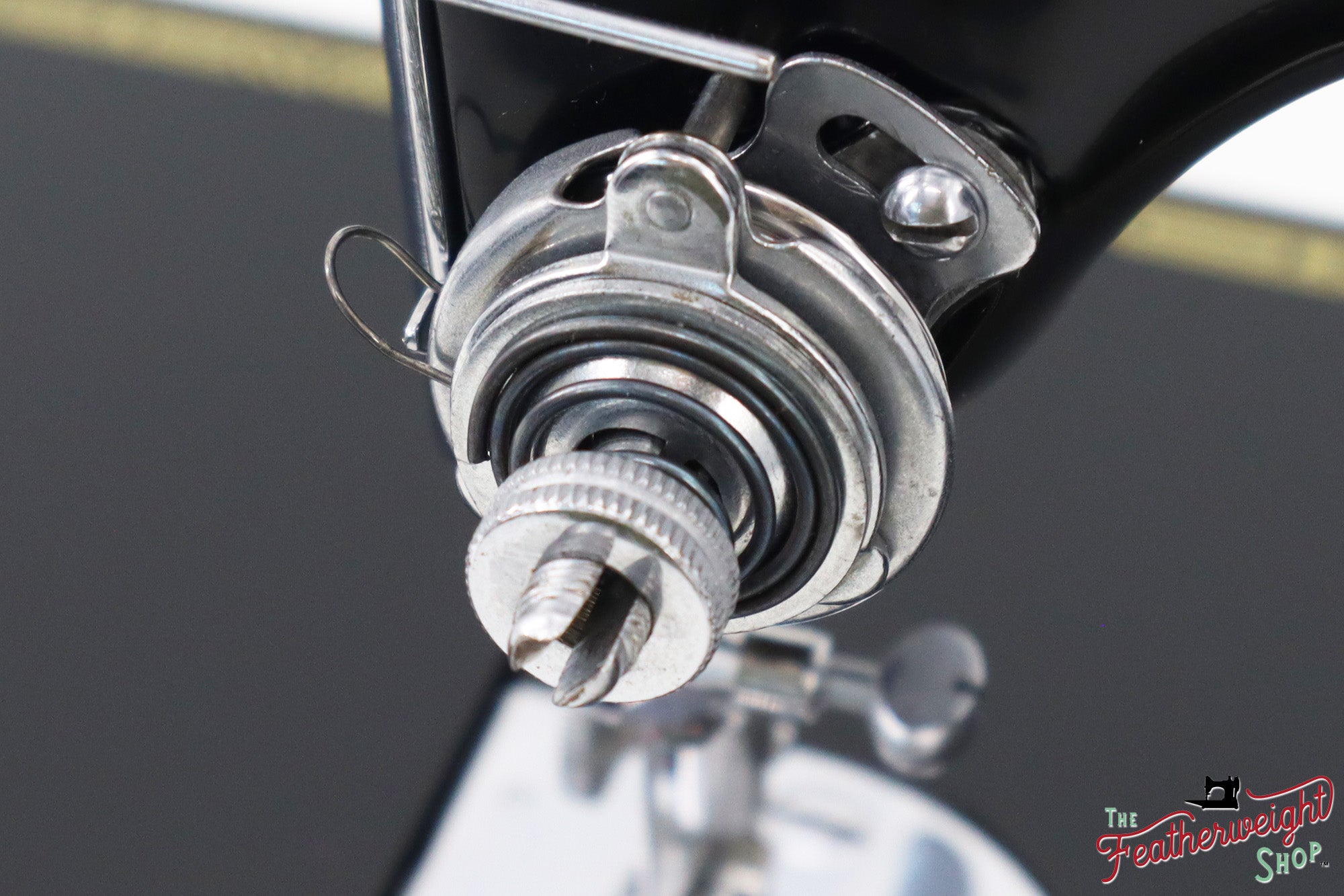 Singer Featherweight 221 Sewing machine, "First-Run" 1933 AD5473** - Fully Restored in Gloss Black