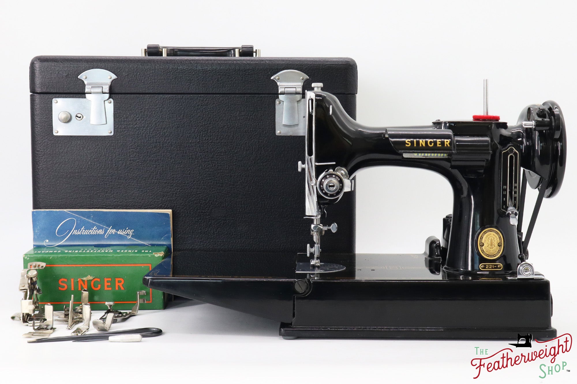 Singer Featherweight 221 Sewing Machine, AM780*** - 1957