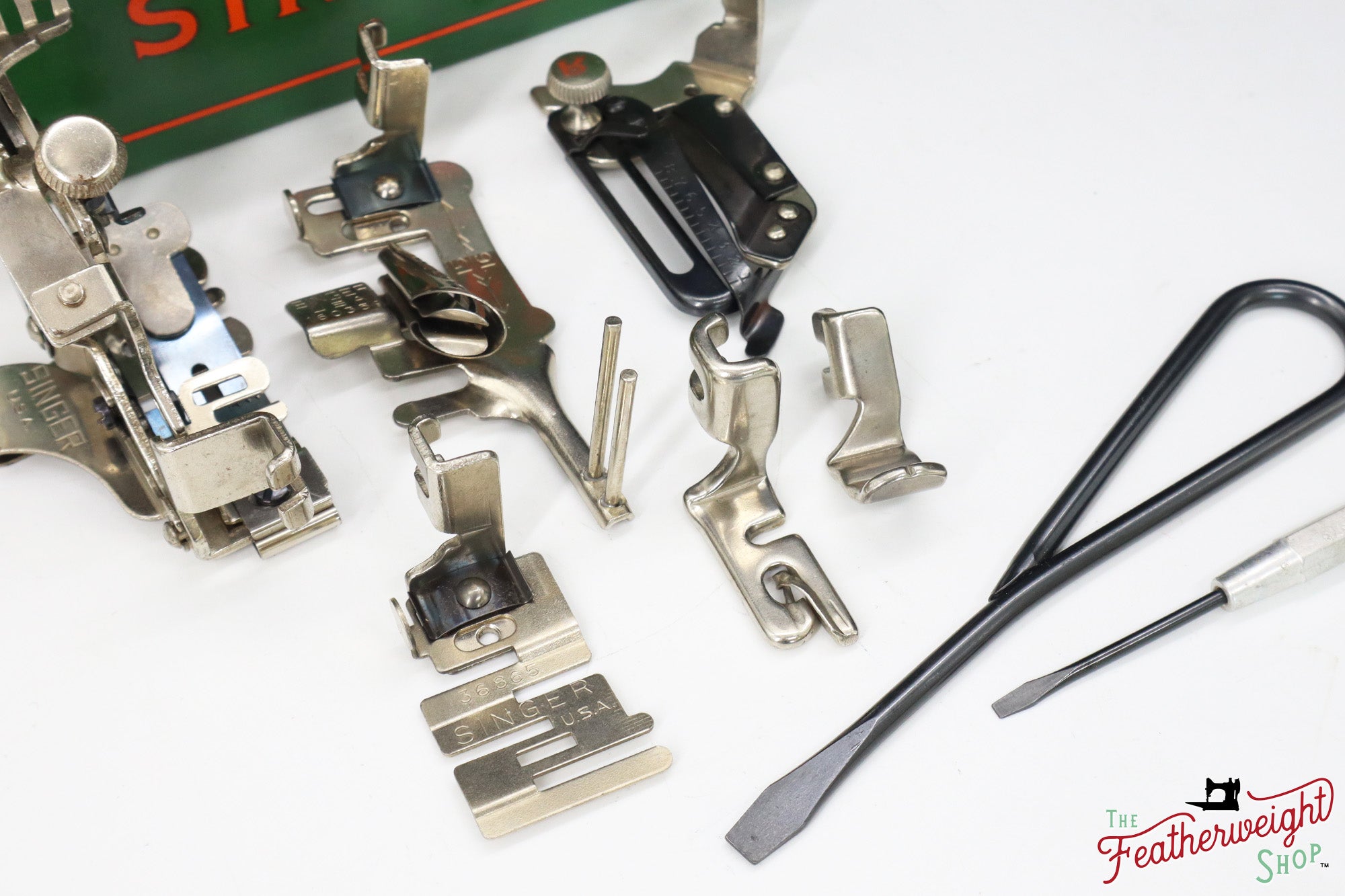 Singer Featherweight 221 Sewing Machine, AM780*** - 1957