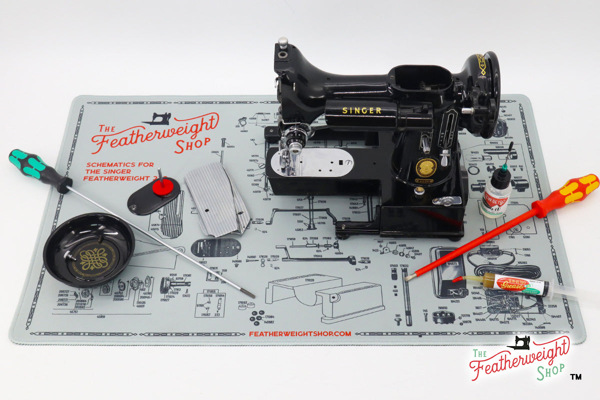 Roxanne's Featherweight Oil and Maintenance Chart — Roxanne's