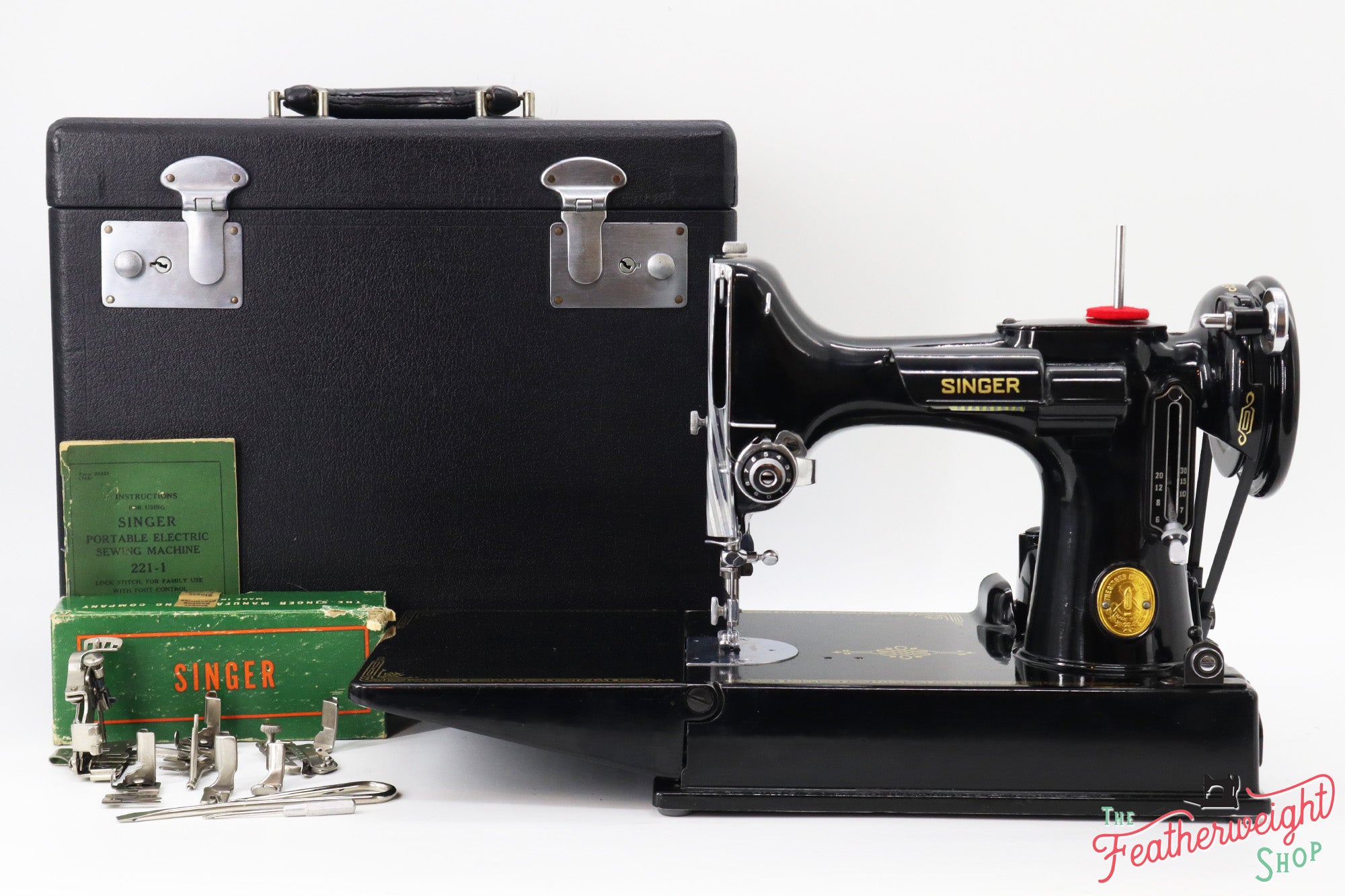 Singer Featherweight 221 Sewing Machine, AJ133***
