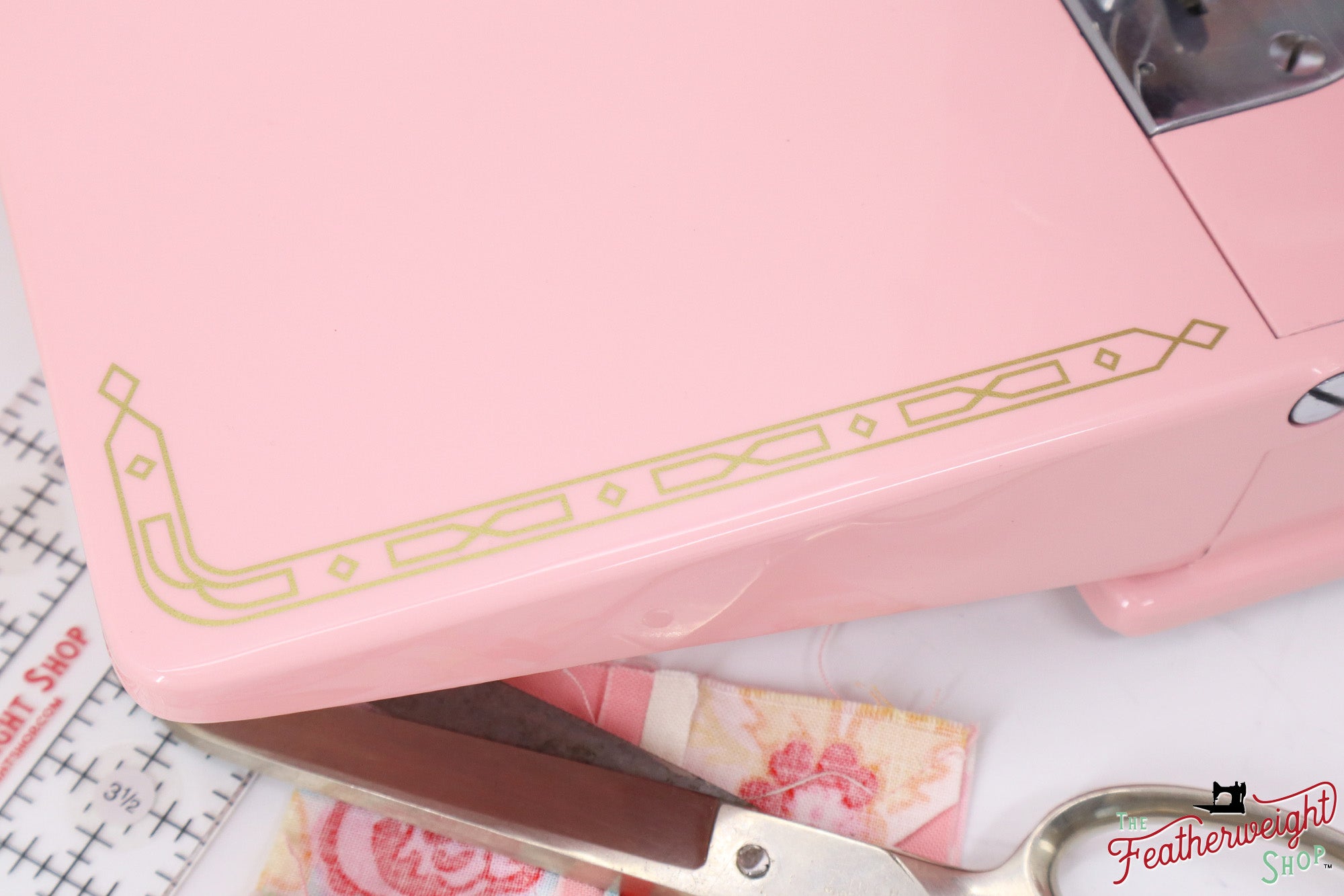 Singer Featherweight 221K5 Sewing Machine ES880*** - Fully Restored in Rosy Posy Pink