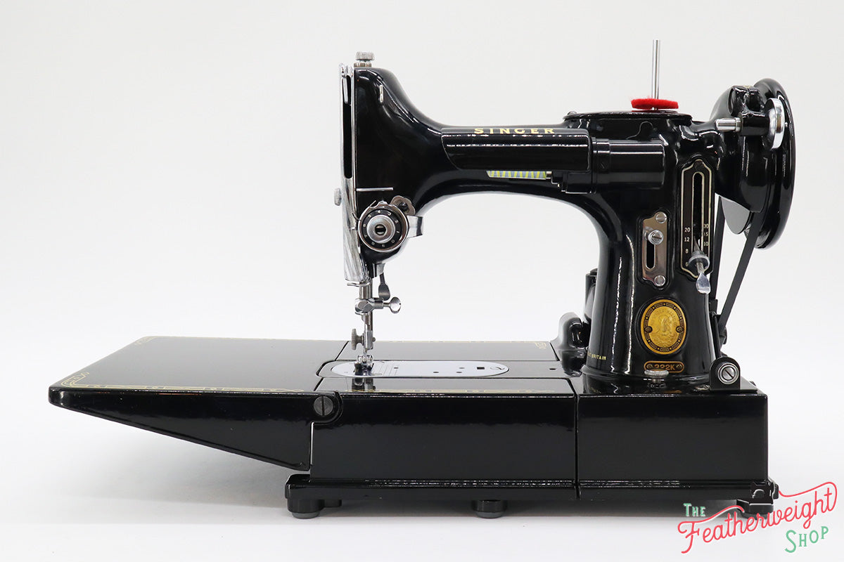 Singer Featherweight 222K Sewing Machine EJ618***