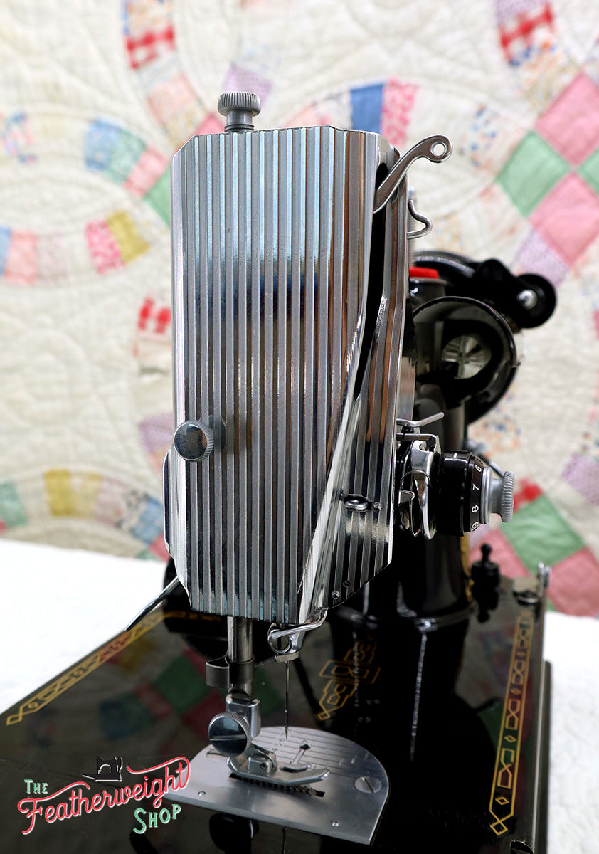 Singer Featherweight 221 Sewing Machine, AM656***
