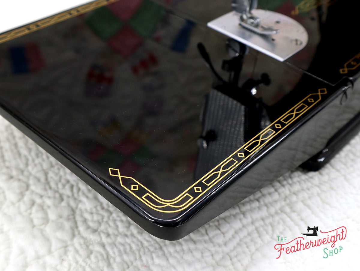 Singer Featherweight 221 Sewing Machine, AM656***