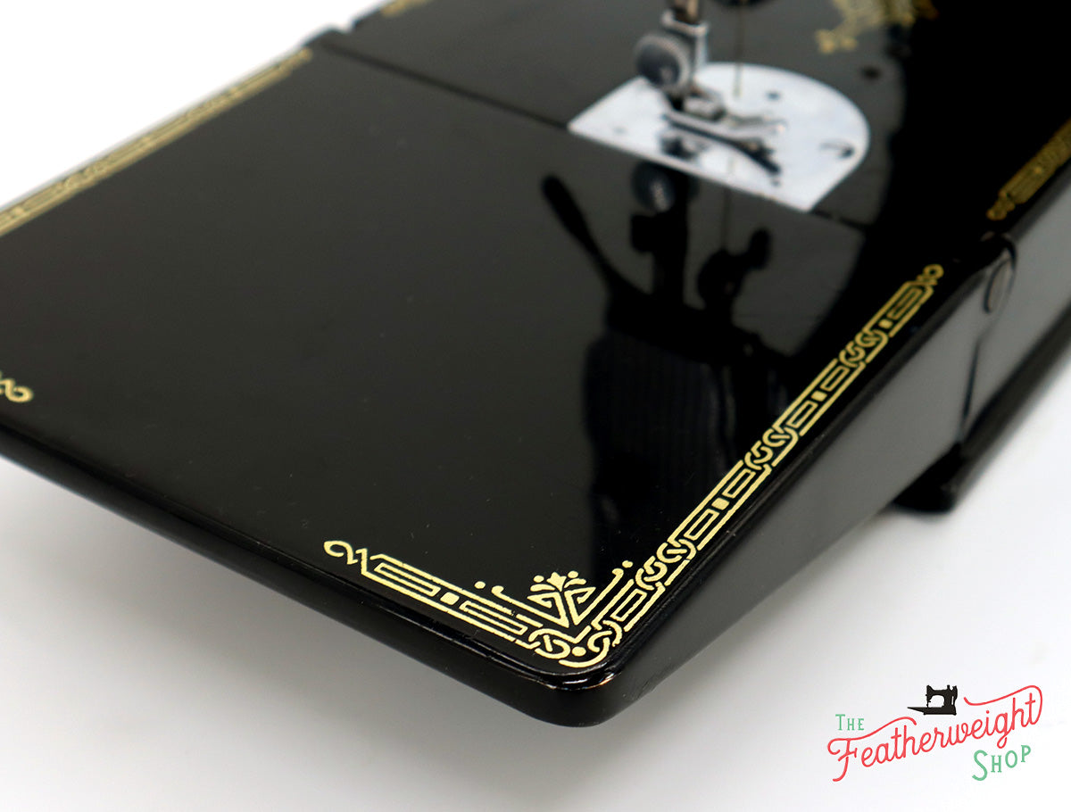 Singer Featherweight 221 Sewing Machine, AJ204***