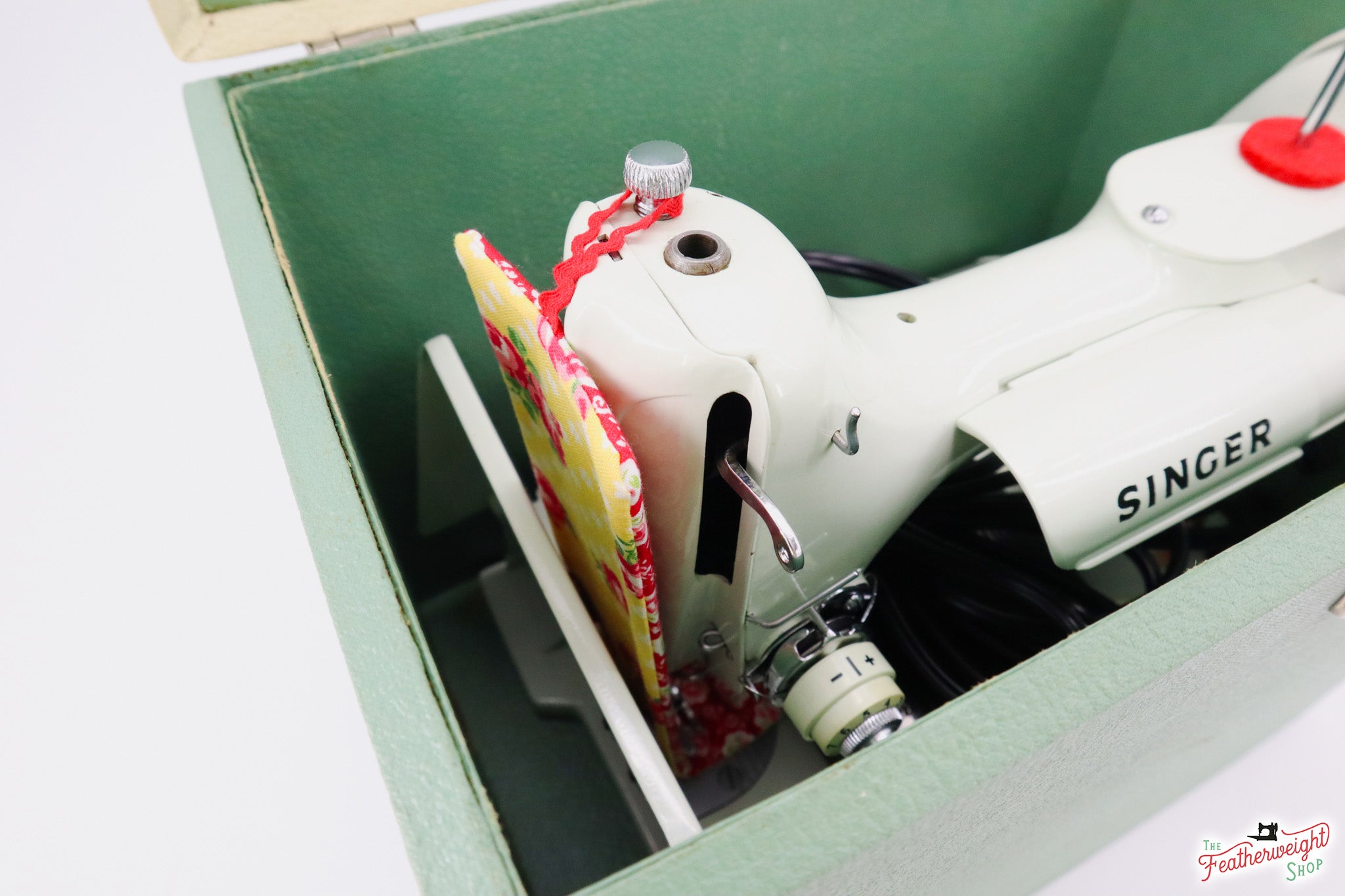 PATTERN, Featherweight Faceplate Cover