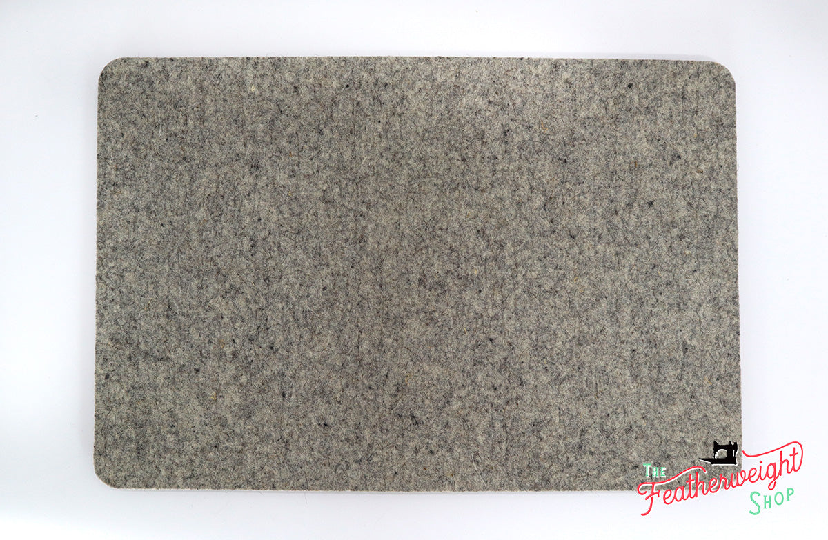 Quilter's Pressing Fleece, 12" x 18" - 100% Wool STANDARD SIZE (New and Improved)