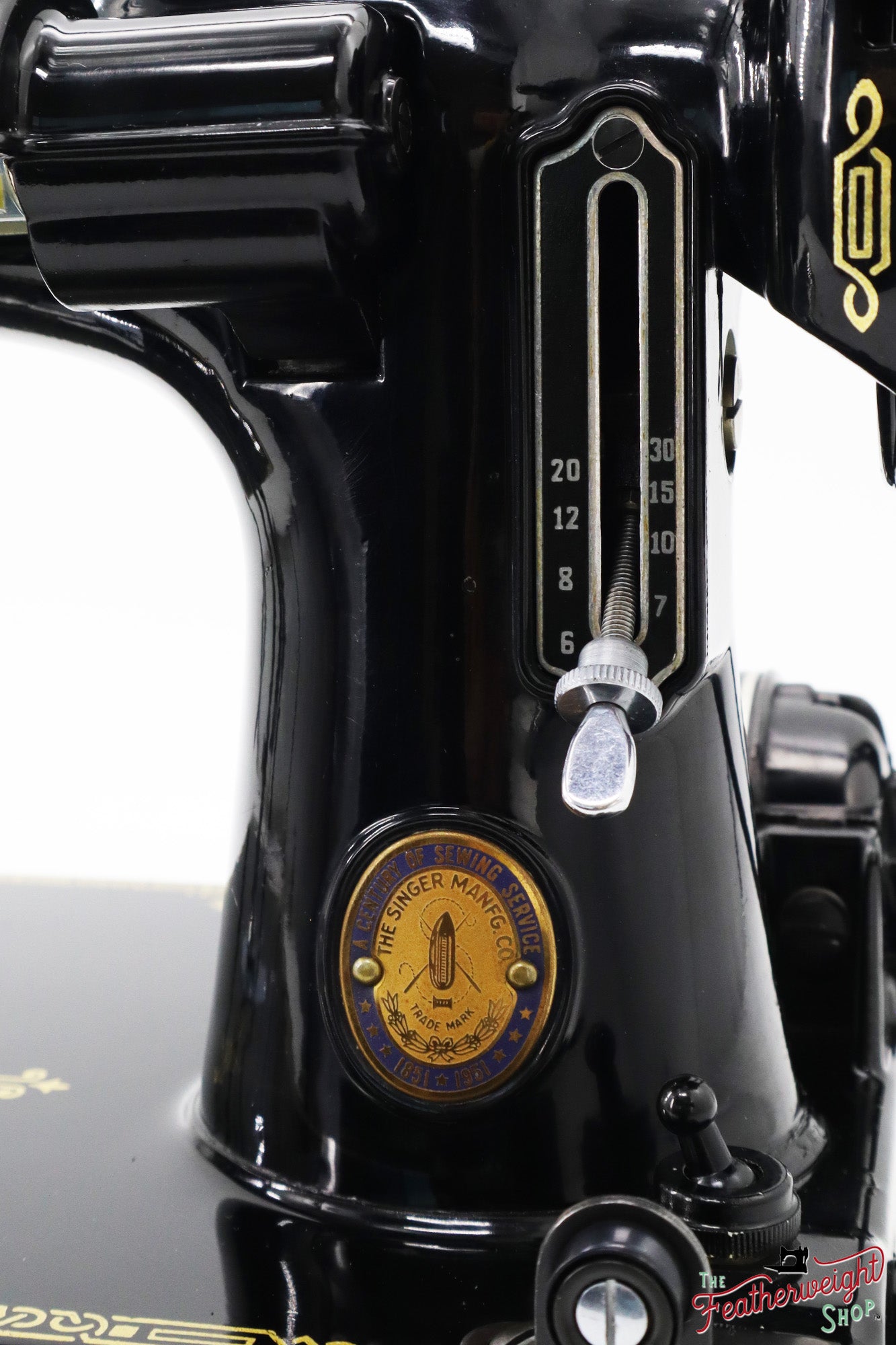 Singer Featherweight 221 Sewing Machine, Centennial: AK401***