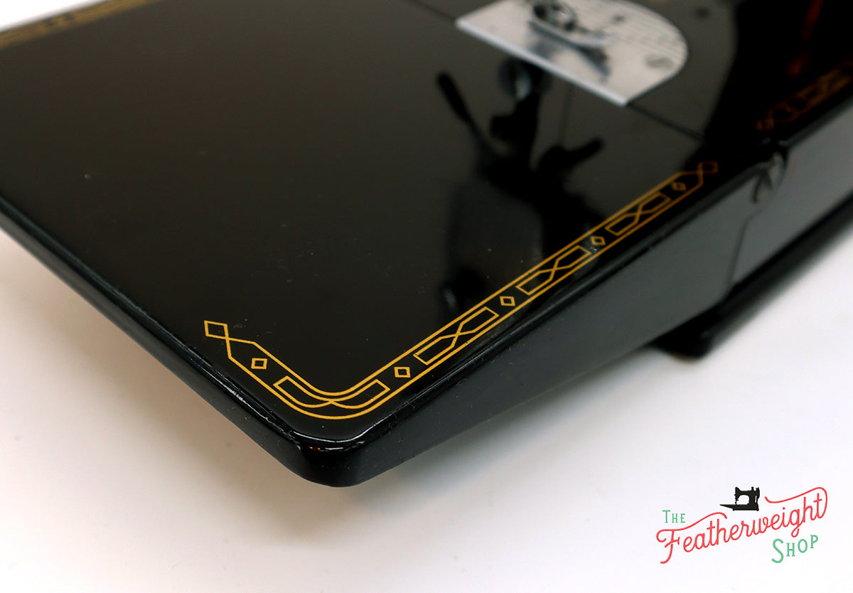 Singer Featherweight 221 Sewing Machine, AM693***