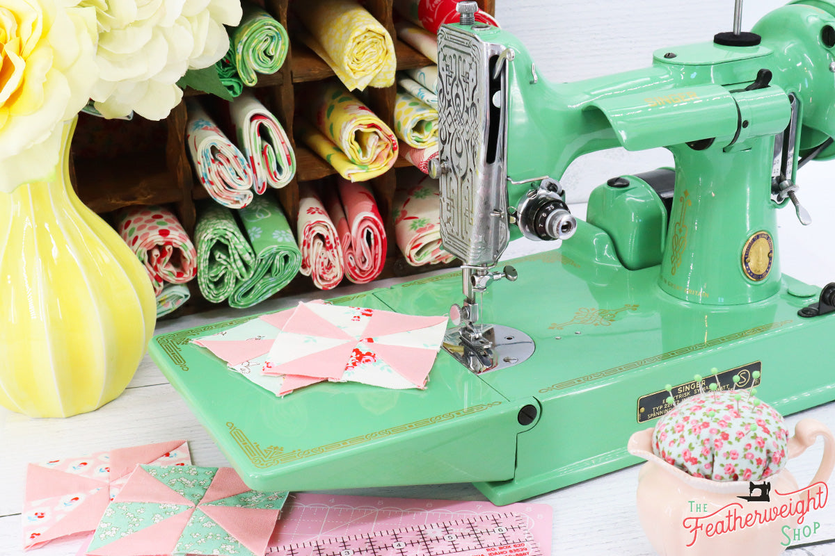 Singer Featherweight Swedish 221K Centennial EG966*** - Fully Restored in Jadeite Milky Green