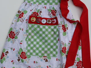 Load image into Gallery viewer, PATTERN BOOKLET, One Yard Apron by Lori Holt