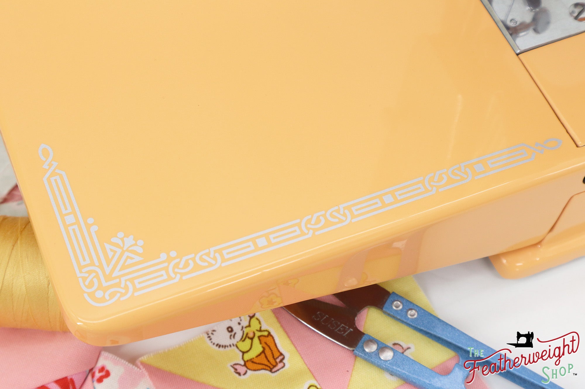 Singer Featherweight 221K, Centennial - EF566*** - Fully Restored in Delightful Apricot