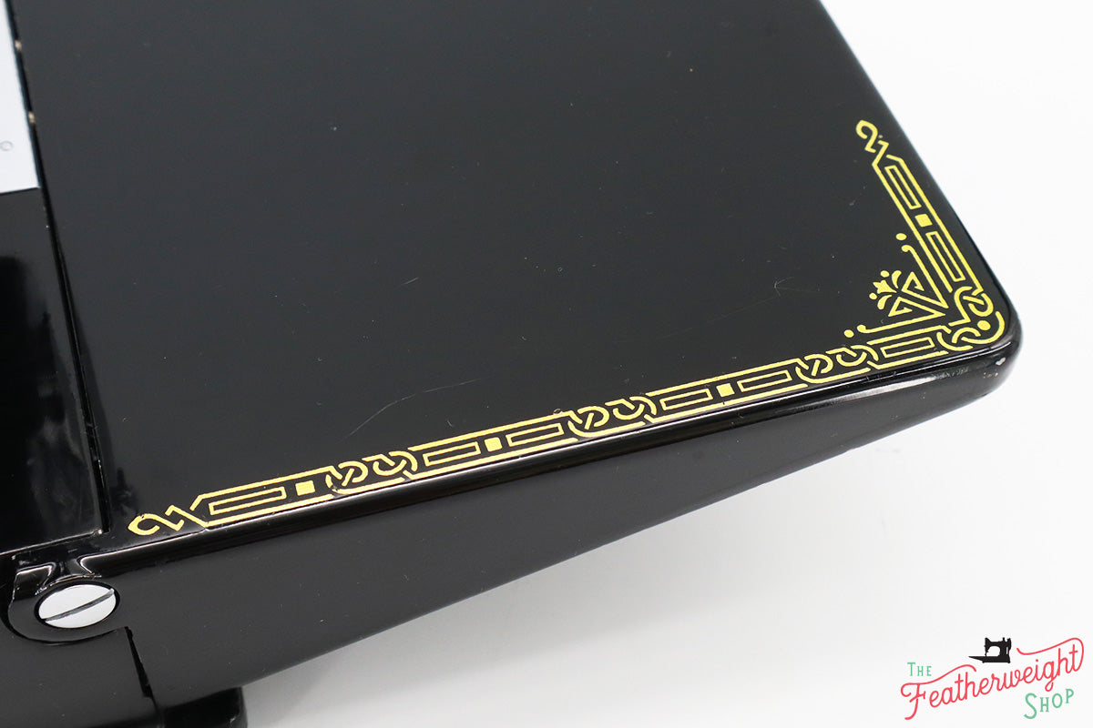 Singer Featherweight 221 Sewing machine, 1935 AD881***