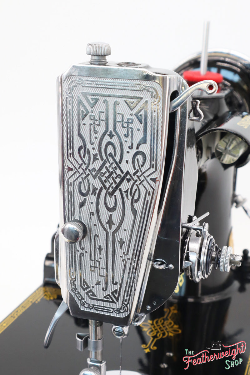 Singer Featherweight 221 Sewing machine, 1935 AD881***