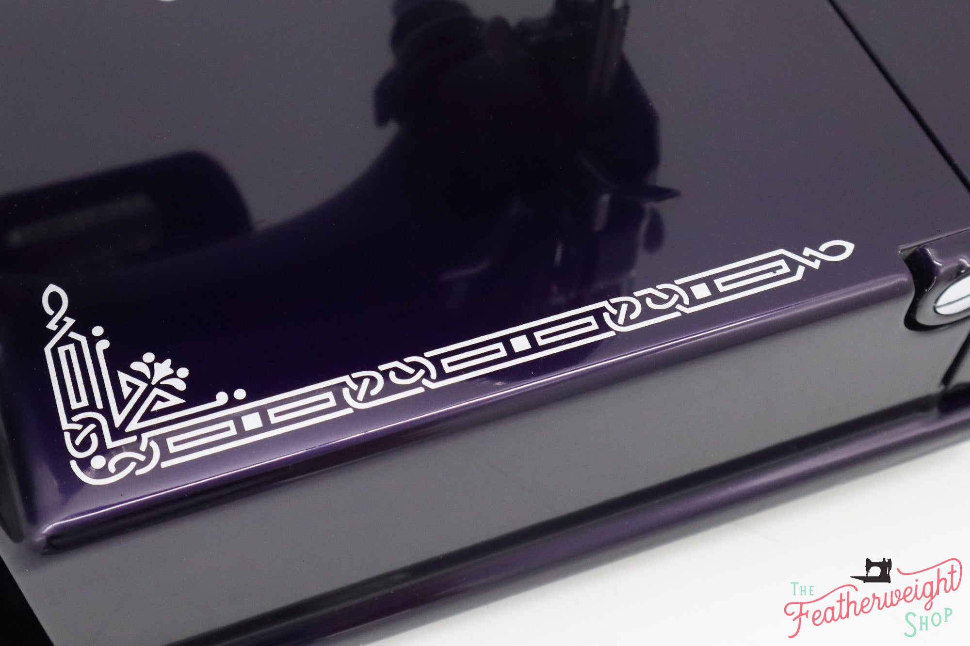 Singer Featherweight 221 AF1708** - Fully Restored in Black Iris