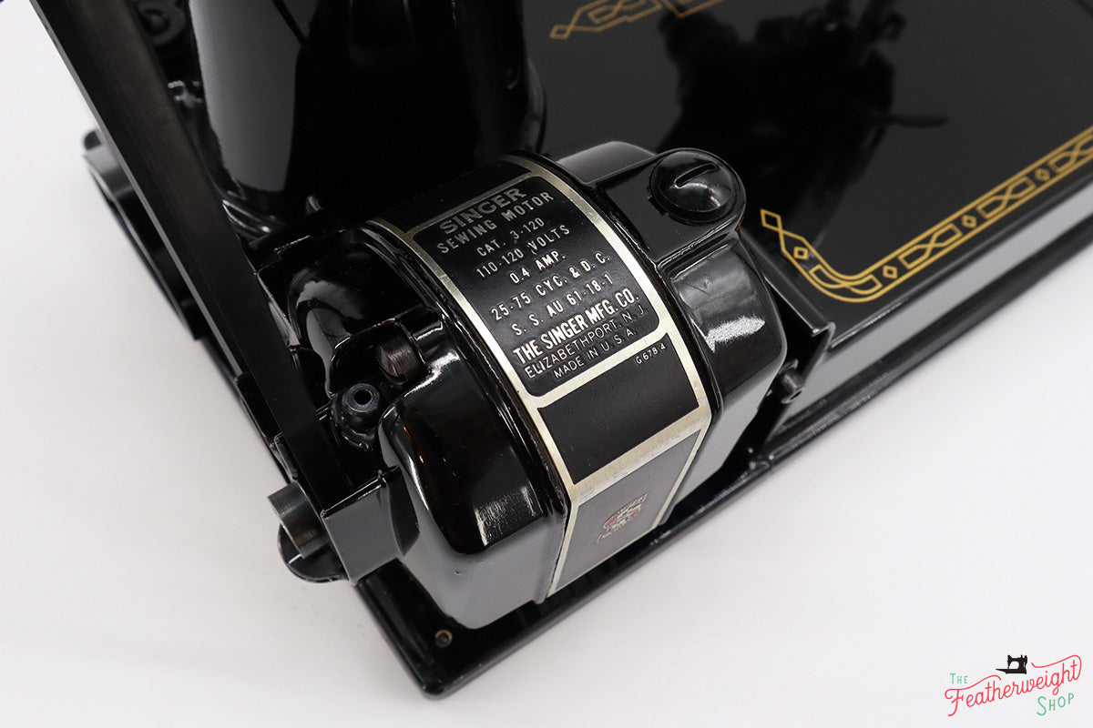 Singer Featherweight 221 1955 - AL946***