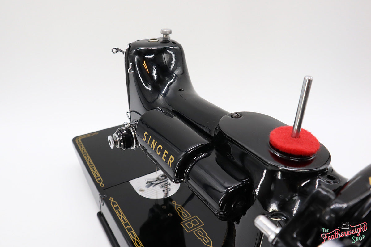 Singer Featherweight 221 1955 - AL946***