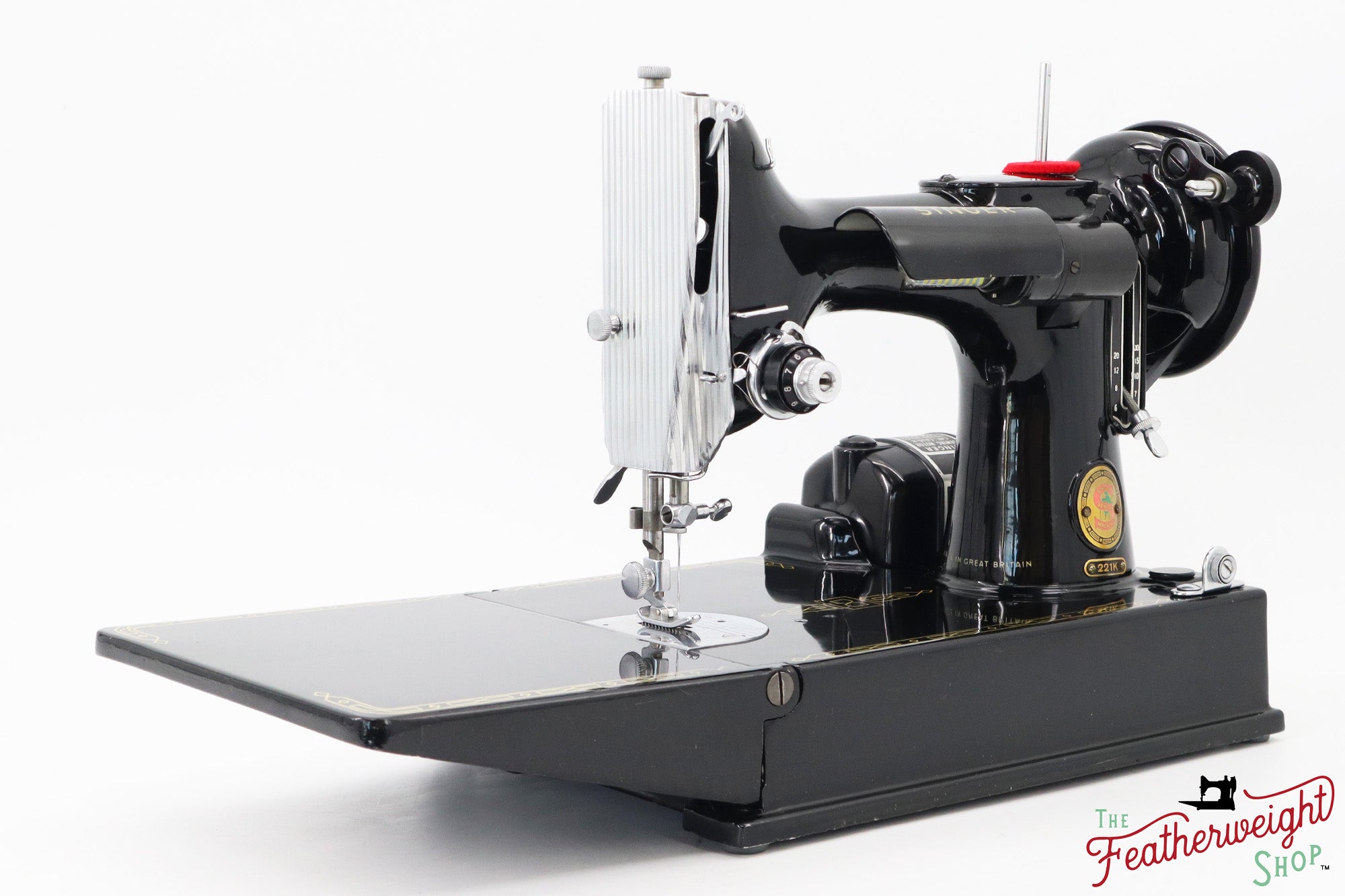 Singer Featherweight 221K Sewing Machine, RED "S" - ES171***