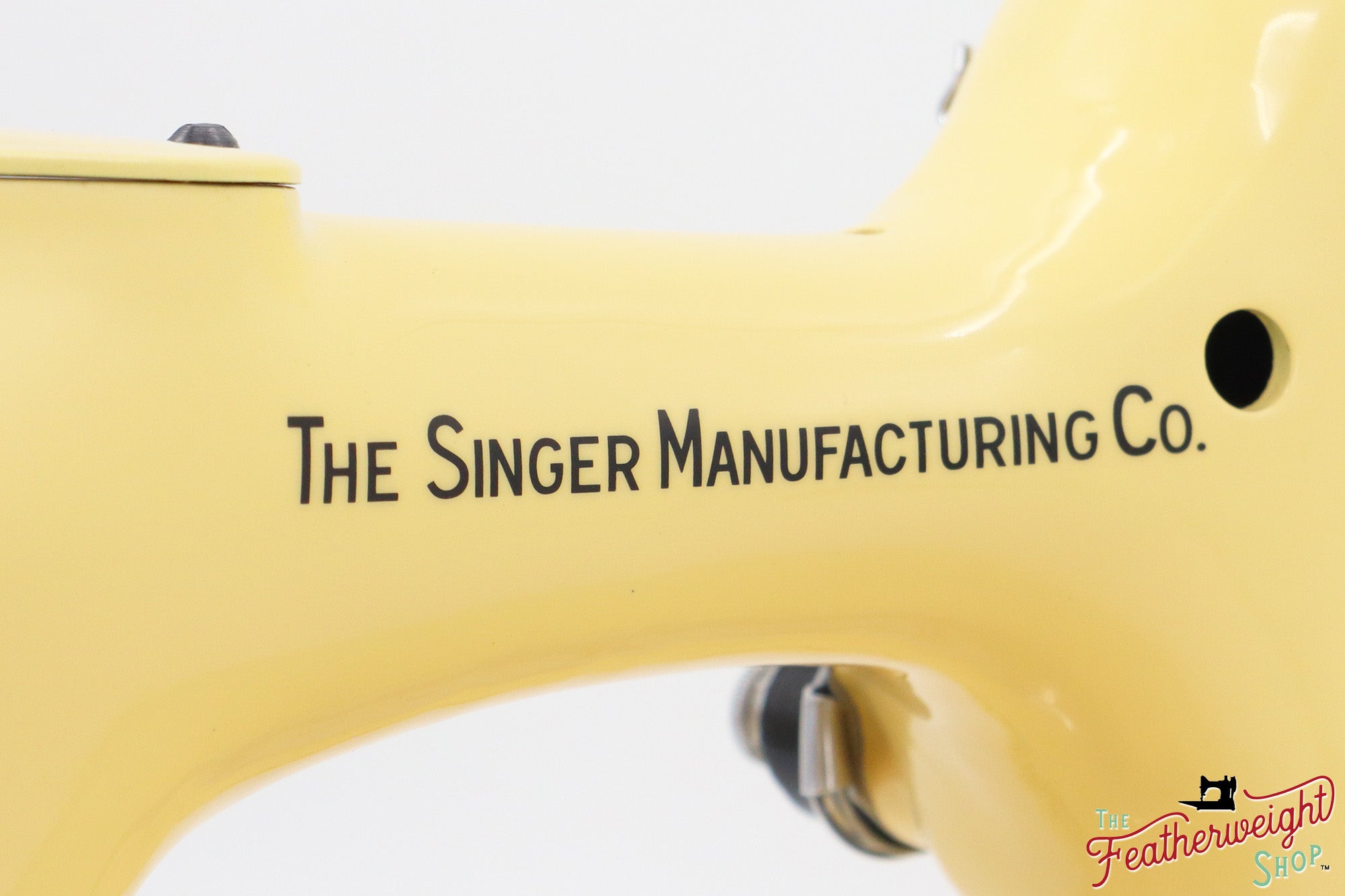 Singer Featherweight 222K - EK3264** - Fully Restored in Happy Yellow