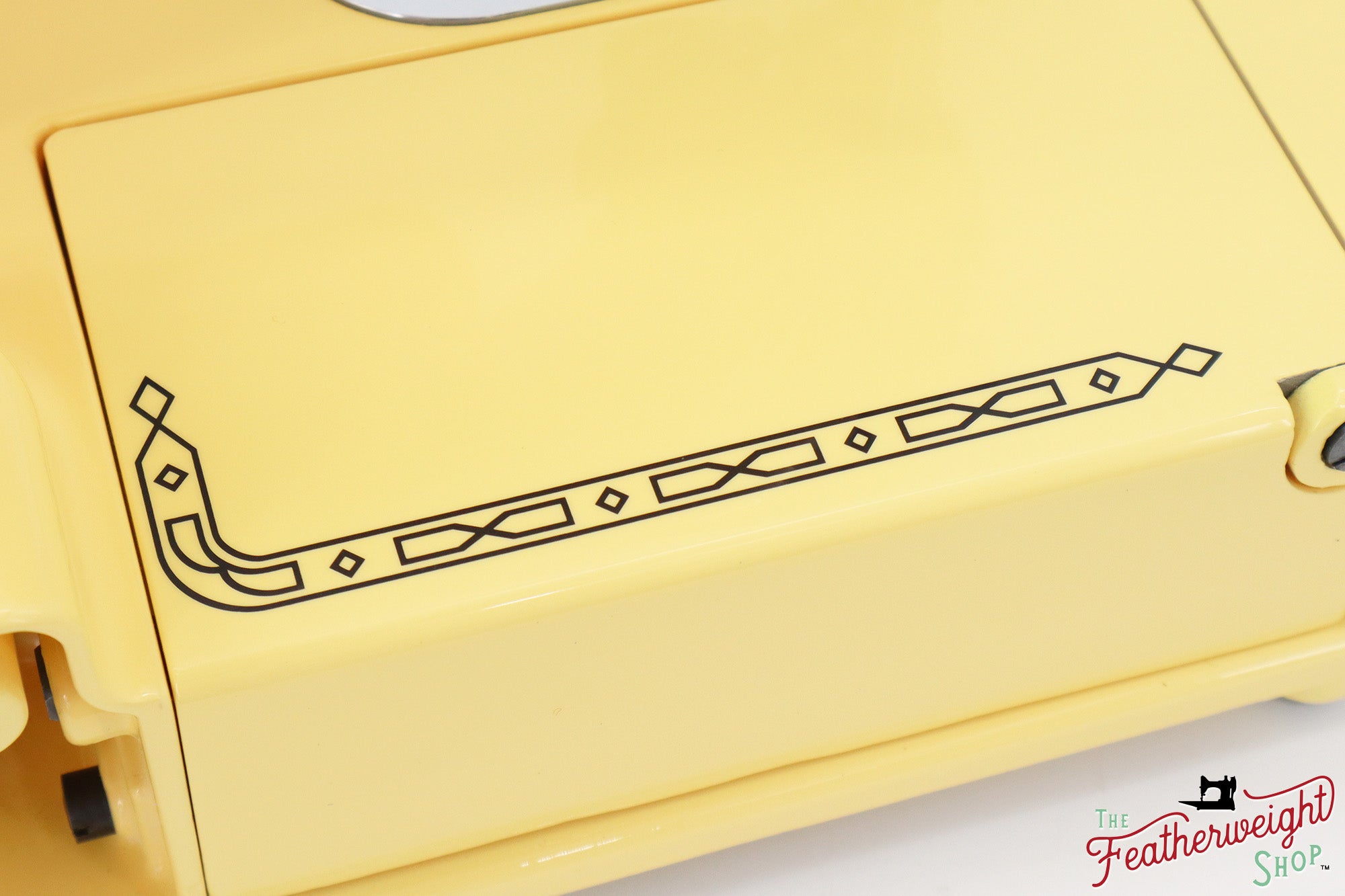 Singer Featherweight 222K - EK3264** - Fully Restored in Happy Yellow