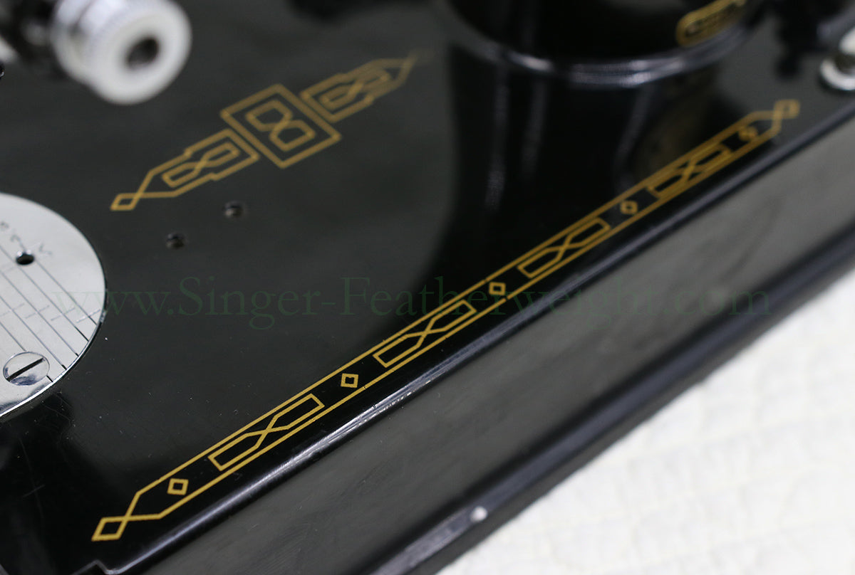 Singer Featherweight 221 Sewing Machine, AM383***