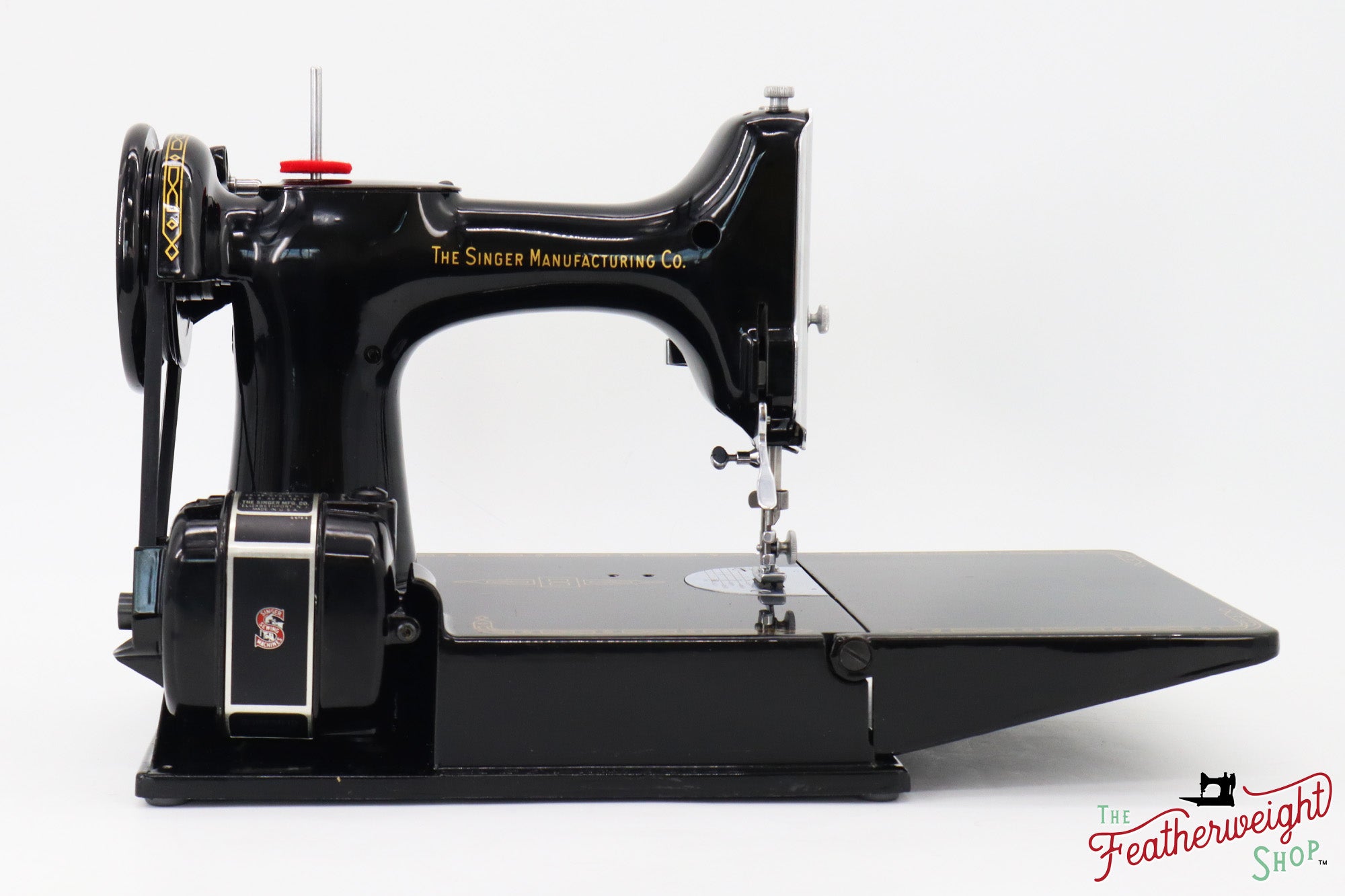 Singer Featherweight 221 Sewing Machine, AM380*** - 1956