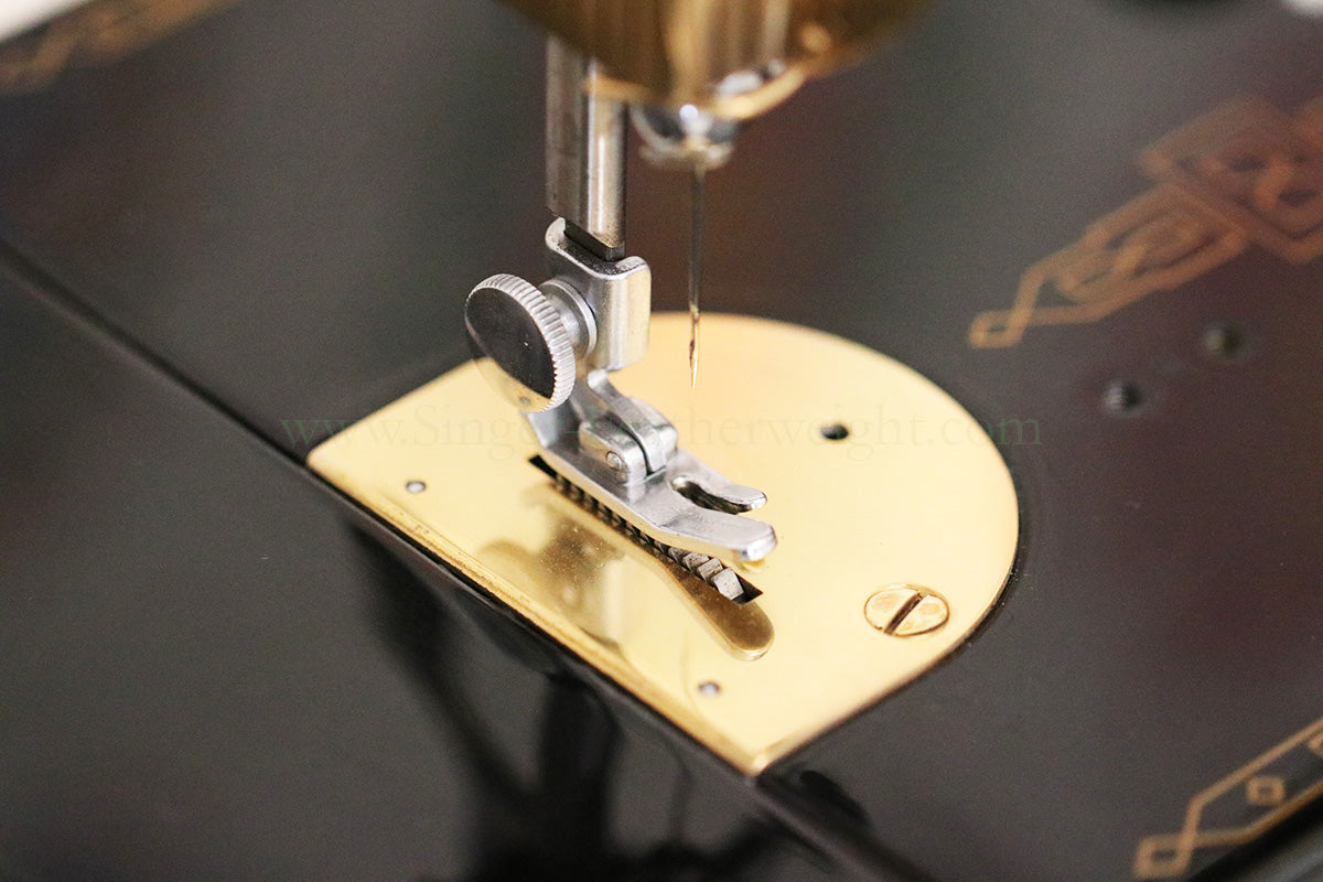 Singer Featherweight 221 Sewing Machine, AL721*** GOLD PLATED!!!