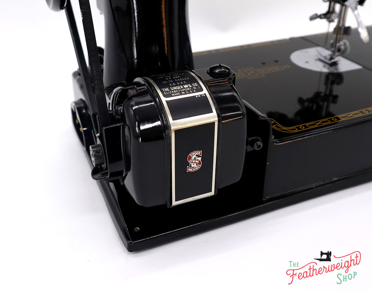 Singer Featherweight 221 1954 - AL690***