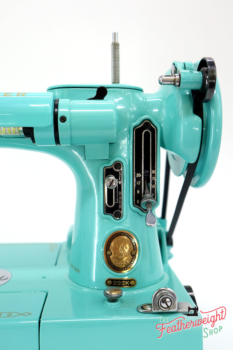 Singer Featherweight 222K Sewing Machine EL6858** - Fully Restored in Tiffany Blue