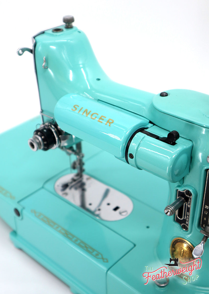 Singer Featherweight 222K Sewing Machine EL6858** - Fully Restored in Tiffany Blue