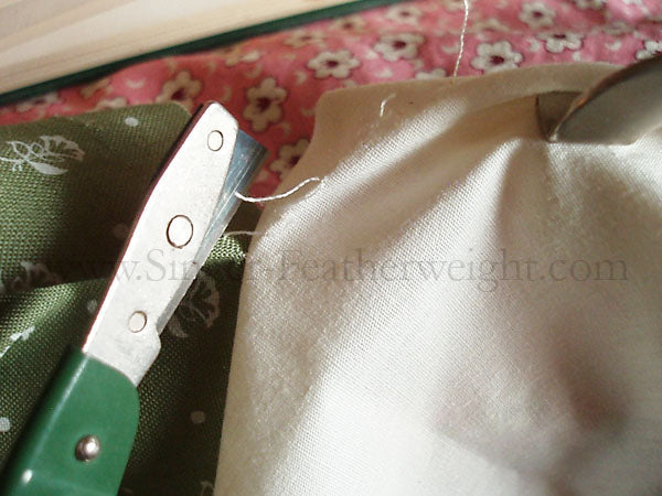 Needle Threader and Seam Ripper, Singer (Vintage Original)