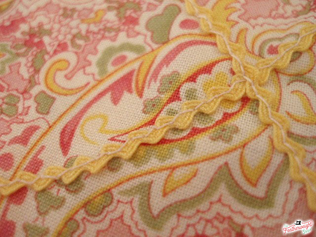 singer featherweight embroidery guide attachment