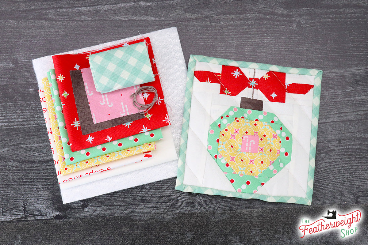 KIT, Vintage Christmas ORNAMENT Hotpad (Pattern Book Optional)