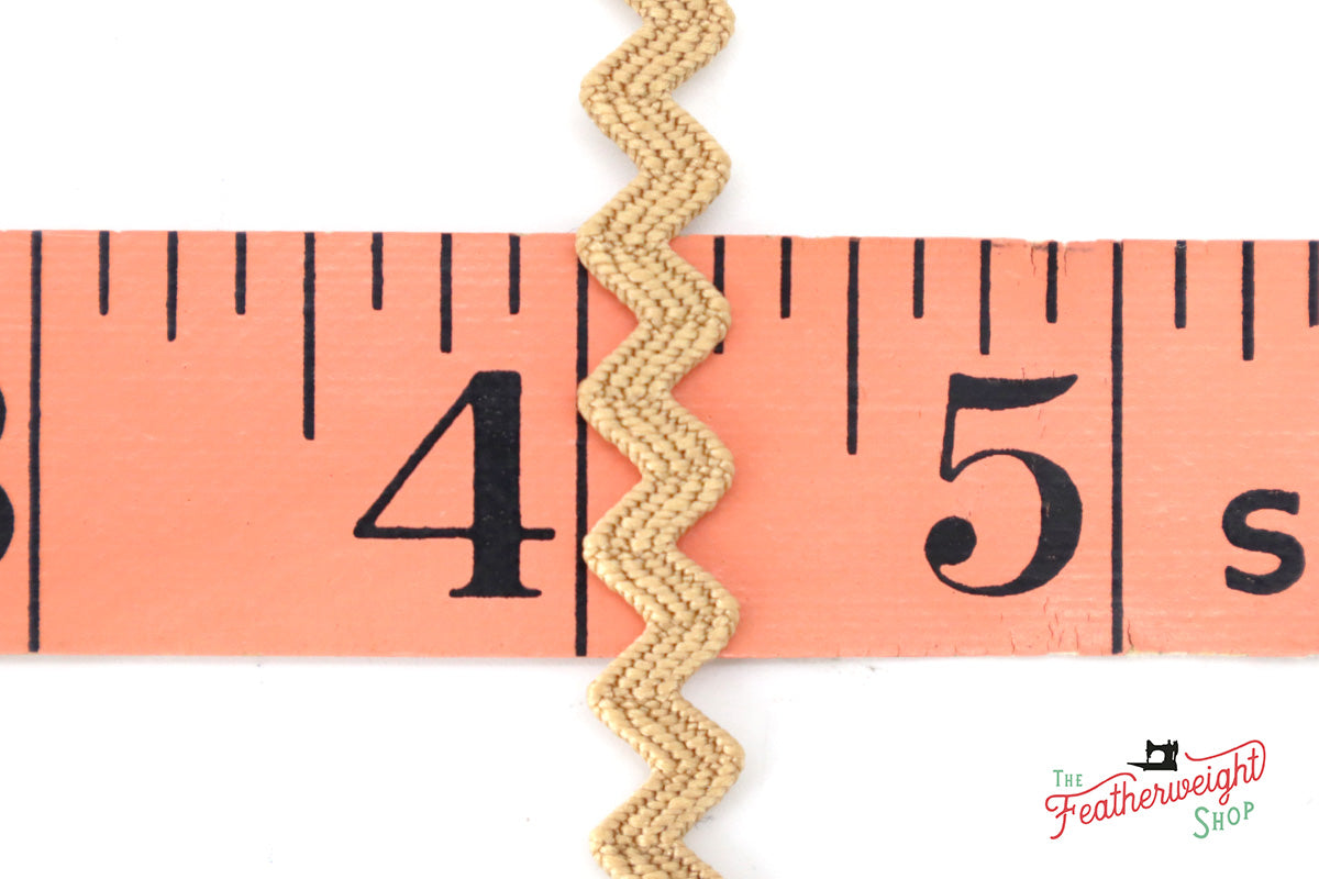 1/4" Inch NUTMEG VINTAGE TRIM RIC RAC by Lori Holt (by the yard)