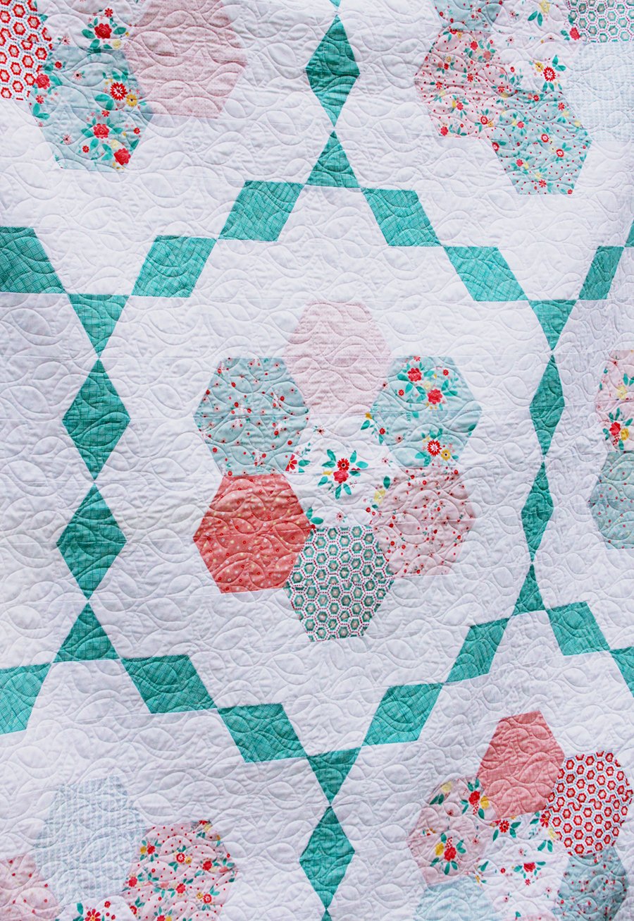 PATTERN, VINTAGE GARDEN Quilt by Beverly McCullough