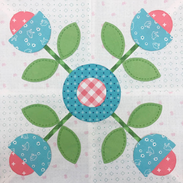 Sew Simple Shapes, BEE HAPPY by Lori Holt of Bee in My Bonnet