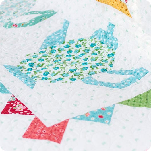 PATTERN, GRANNY'S TEAPOT Quilt Pattern by Lori Holt of Bee in my Bonnet