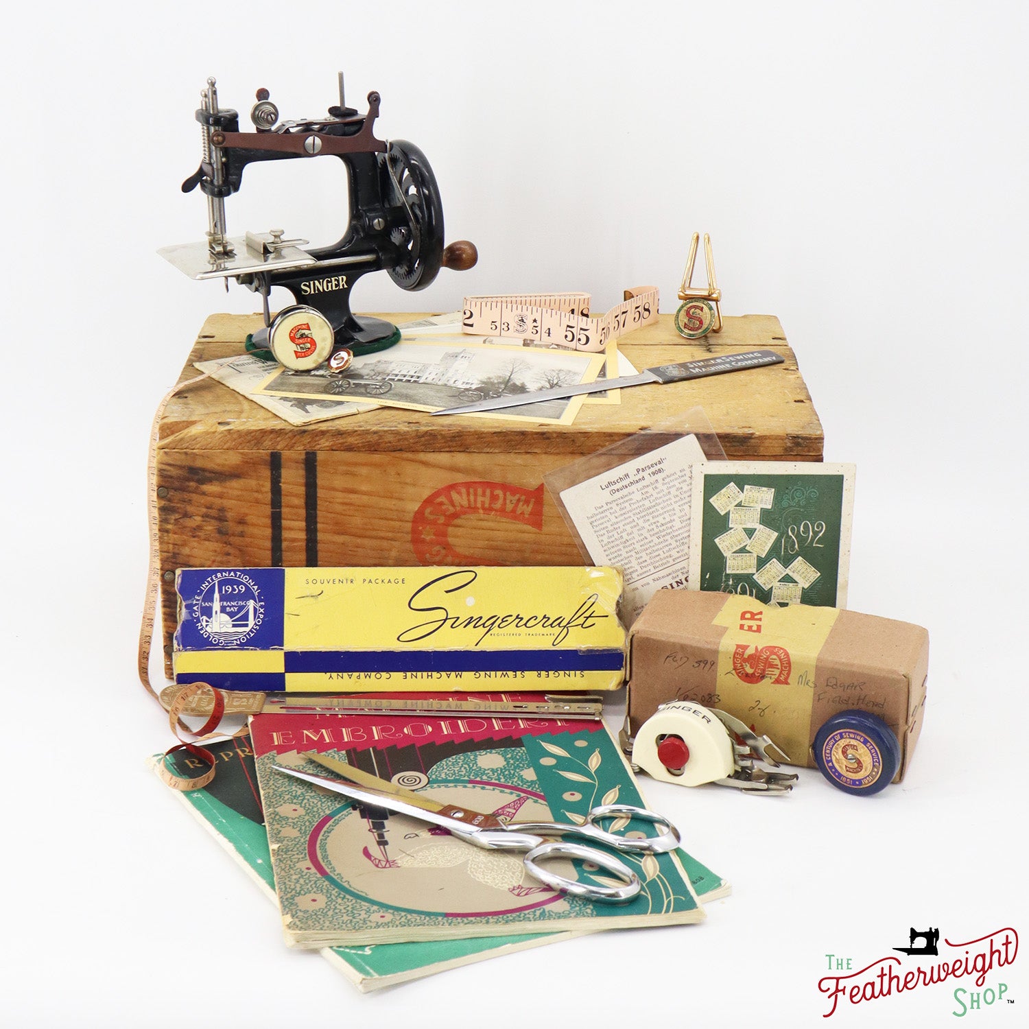 Singer Featherweight 221 & 222 Schoolhouse – The Singer Featherweight Shop