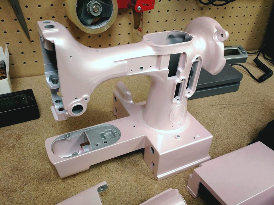 Ruthie's "Pink" Singer Featherweight