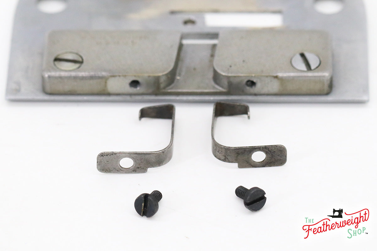 Position Plate Brackets and Screws, Singer (Vintage Original)