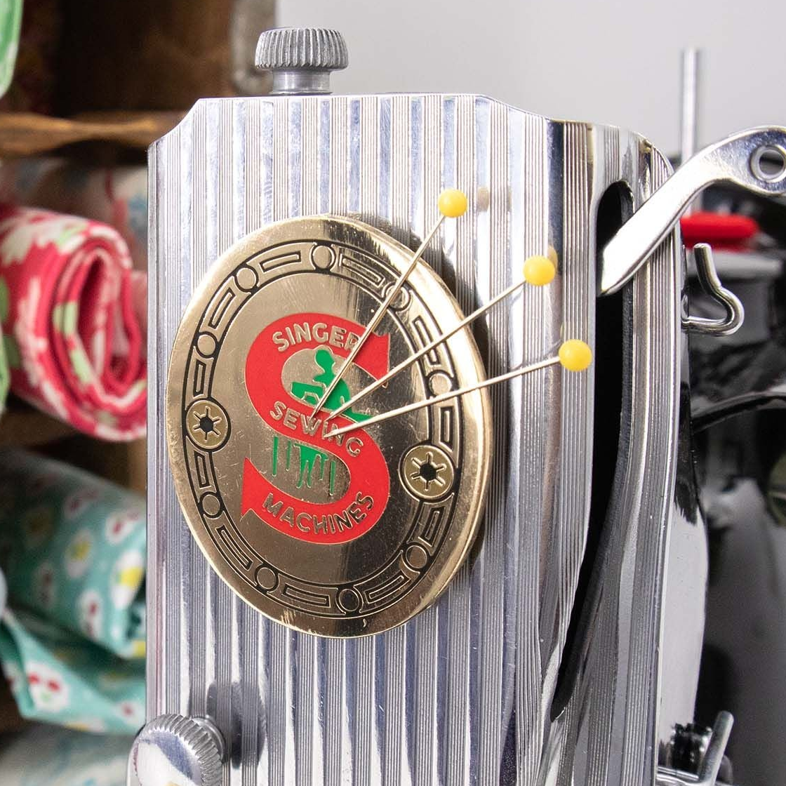 Needle Minder, PIN PAL - Singer's RED S Badge