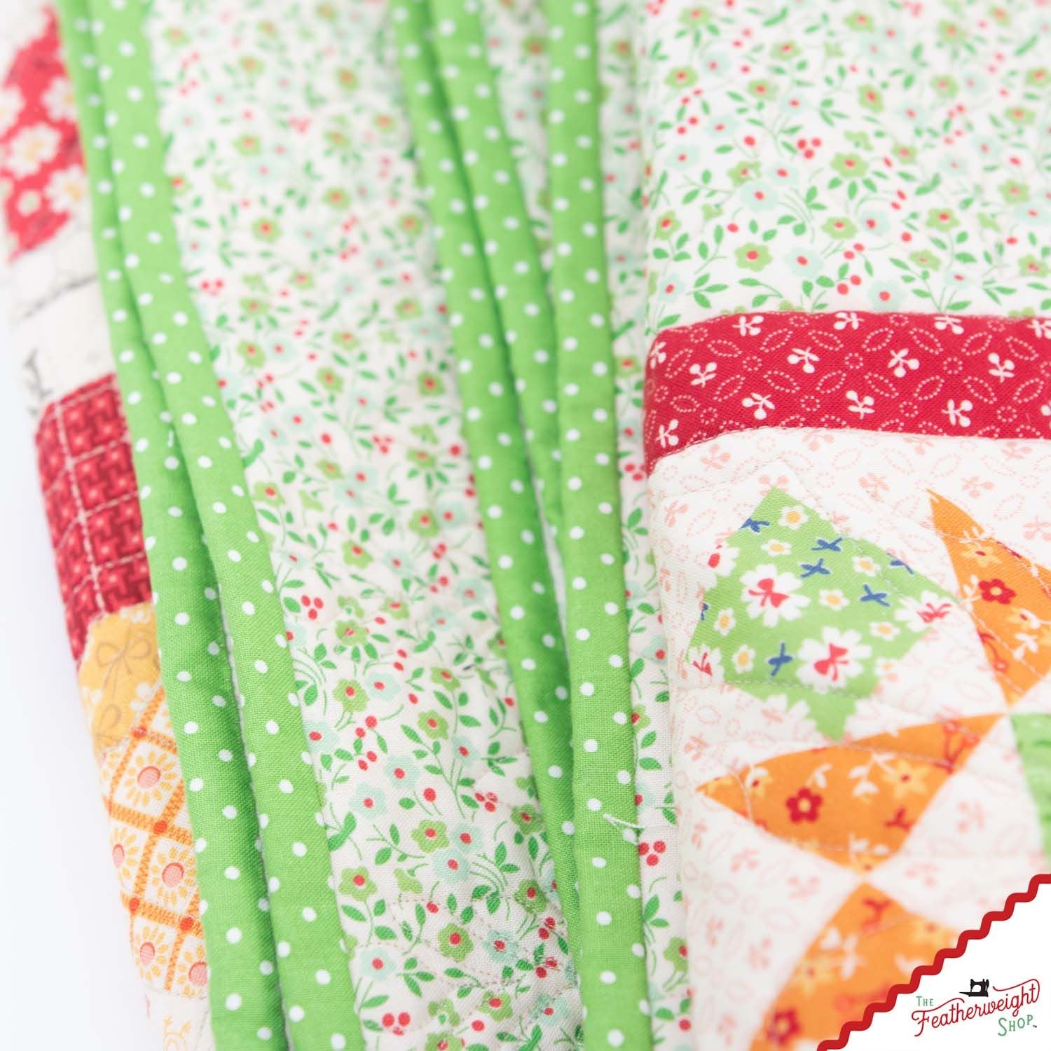 Quilt Kit, Boxed Set - Farmer's Daughter Farm Fresh Sew Along by Lori Holt