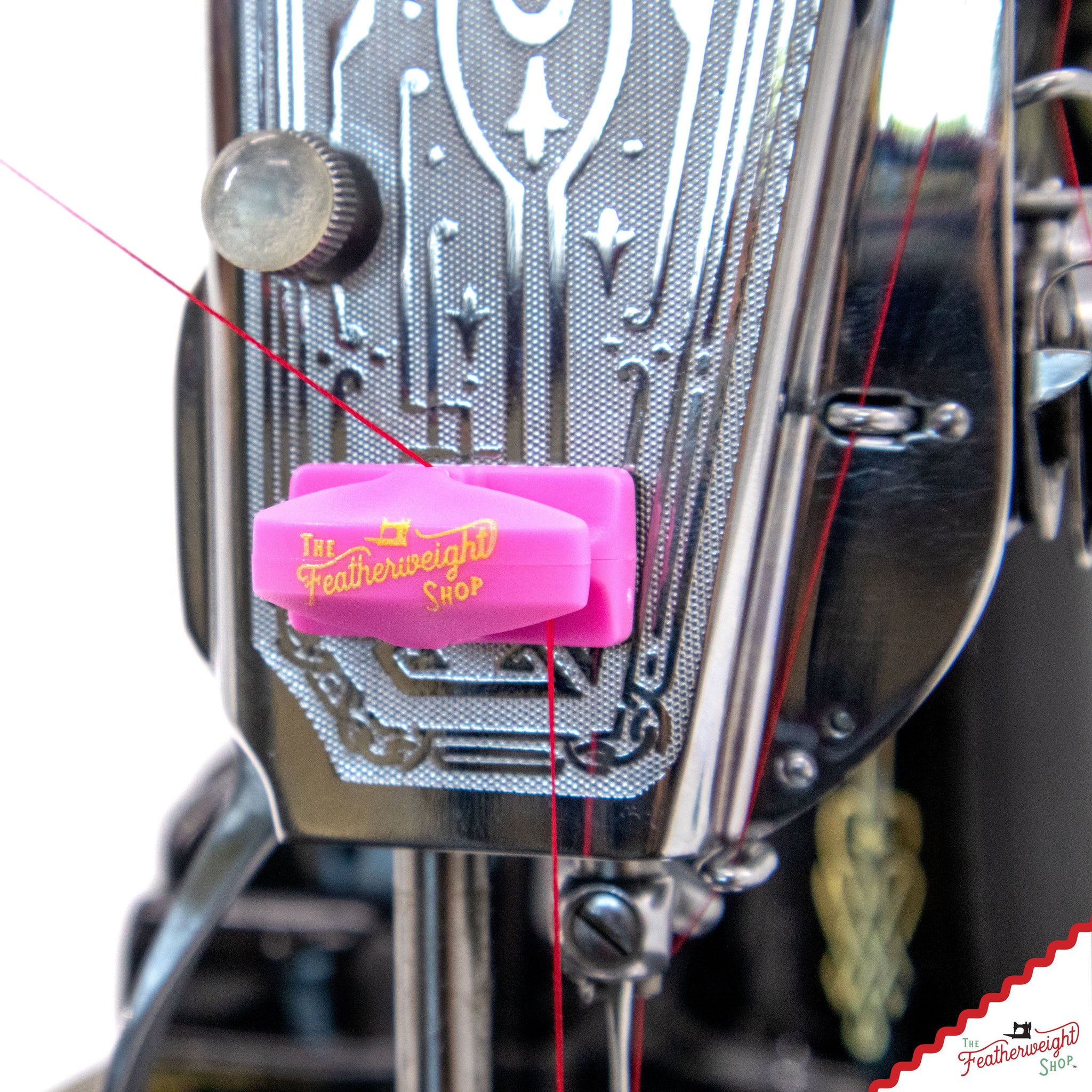 Thread Cutterz - PINK Featherweight Shop Edition – The Singer ...