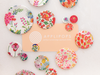 Load image into Gallery viewer, Applipops Applique Rings - 8-Circle Professional Pack + Starch &amp; Brush