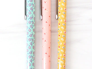 Load image into Gallery viewer, Mechanical Pencil Set BUSY BEE by Lori Holt (Set of 3)