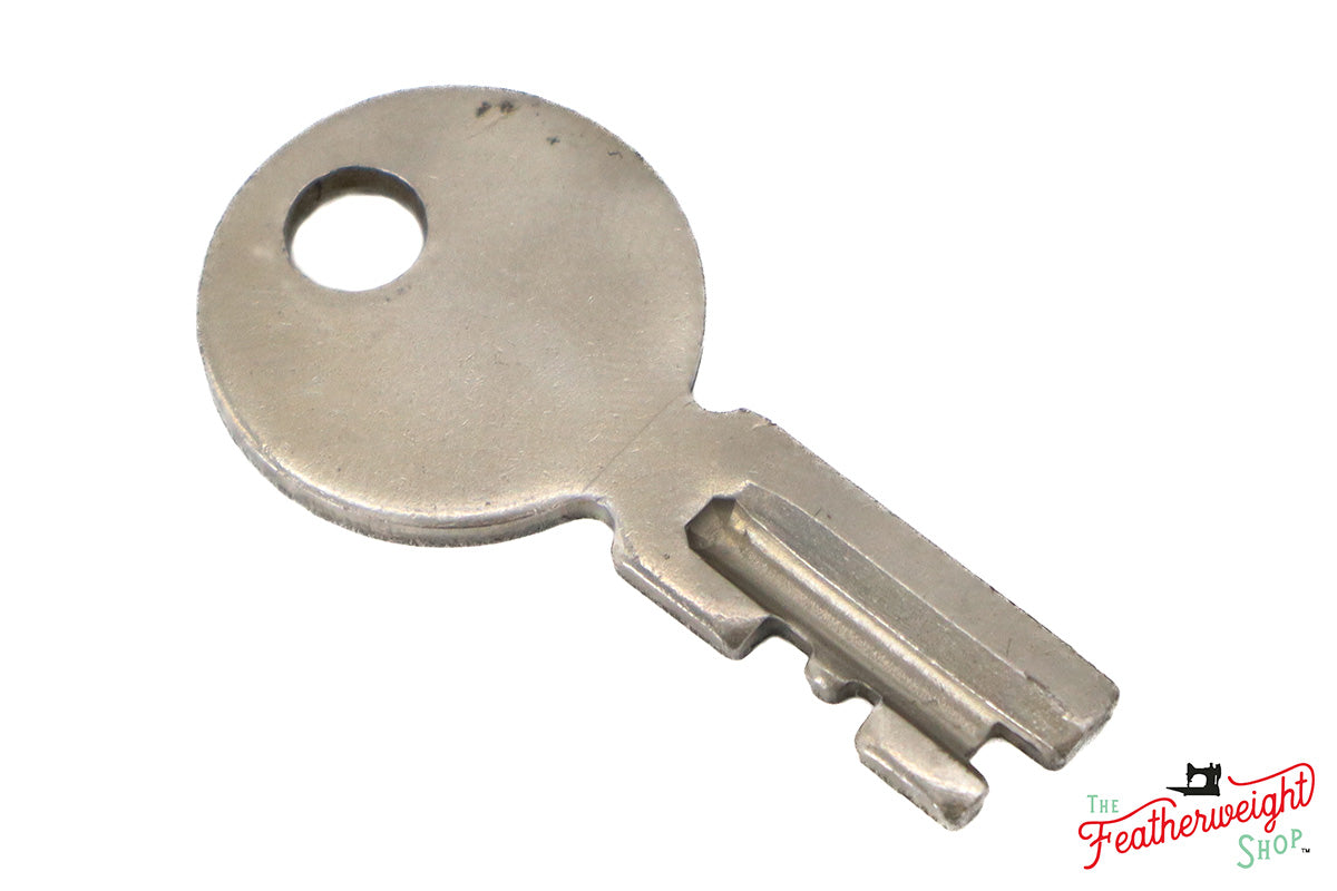 Singer Featherweight 221 Case Key, Vintage Original – The Singer